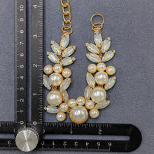 Load image into Gallery viewer, Glass Pearl Chain Linked Cat &amp; Dog Pet Collar