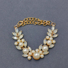Load image into Gallery viewer, Glass Pearl Chain Linked Cat &amp; Dog Pet Collar